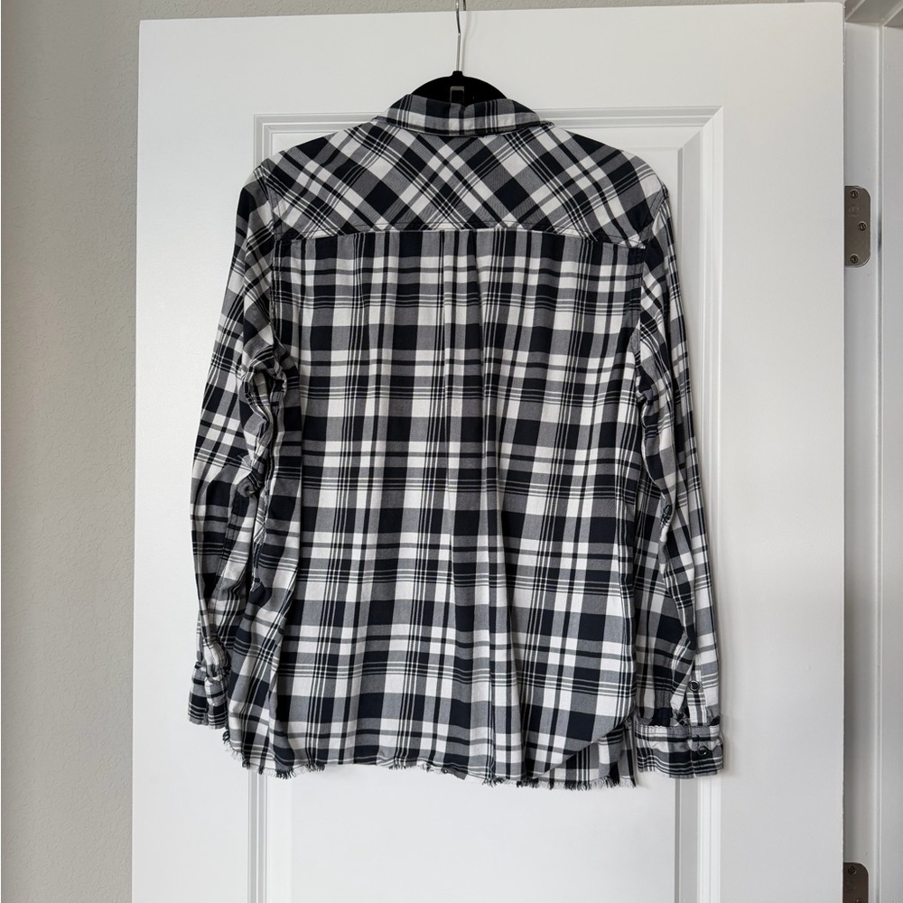 Eddie Bauer Black and White Plaid Button-Up Shirt - Picture 3 of 6